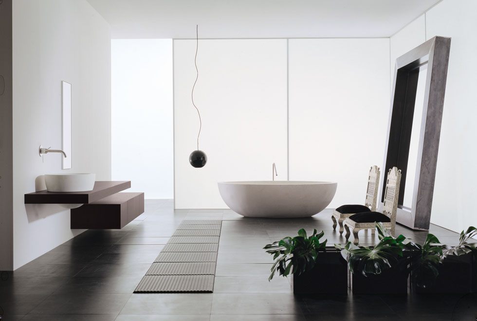 Casa de banho moderna a preto e branco